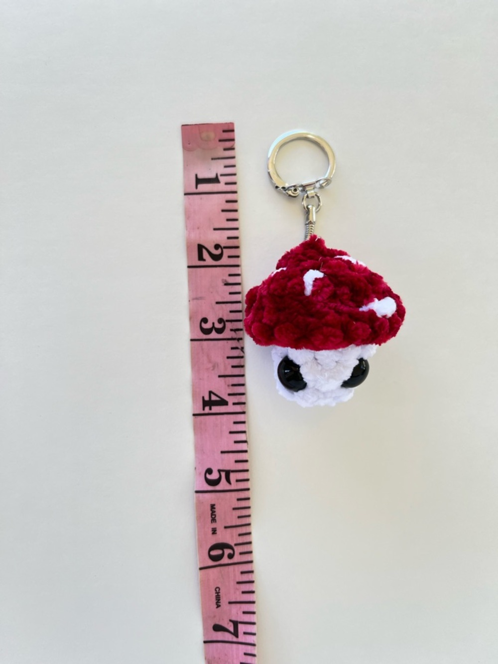 Crochet stuffed mushroom keychain - Picture 4 of 5